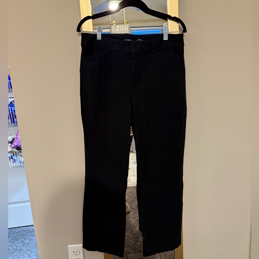 Old Navy Black Pixie Straight Pants - image 2